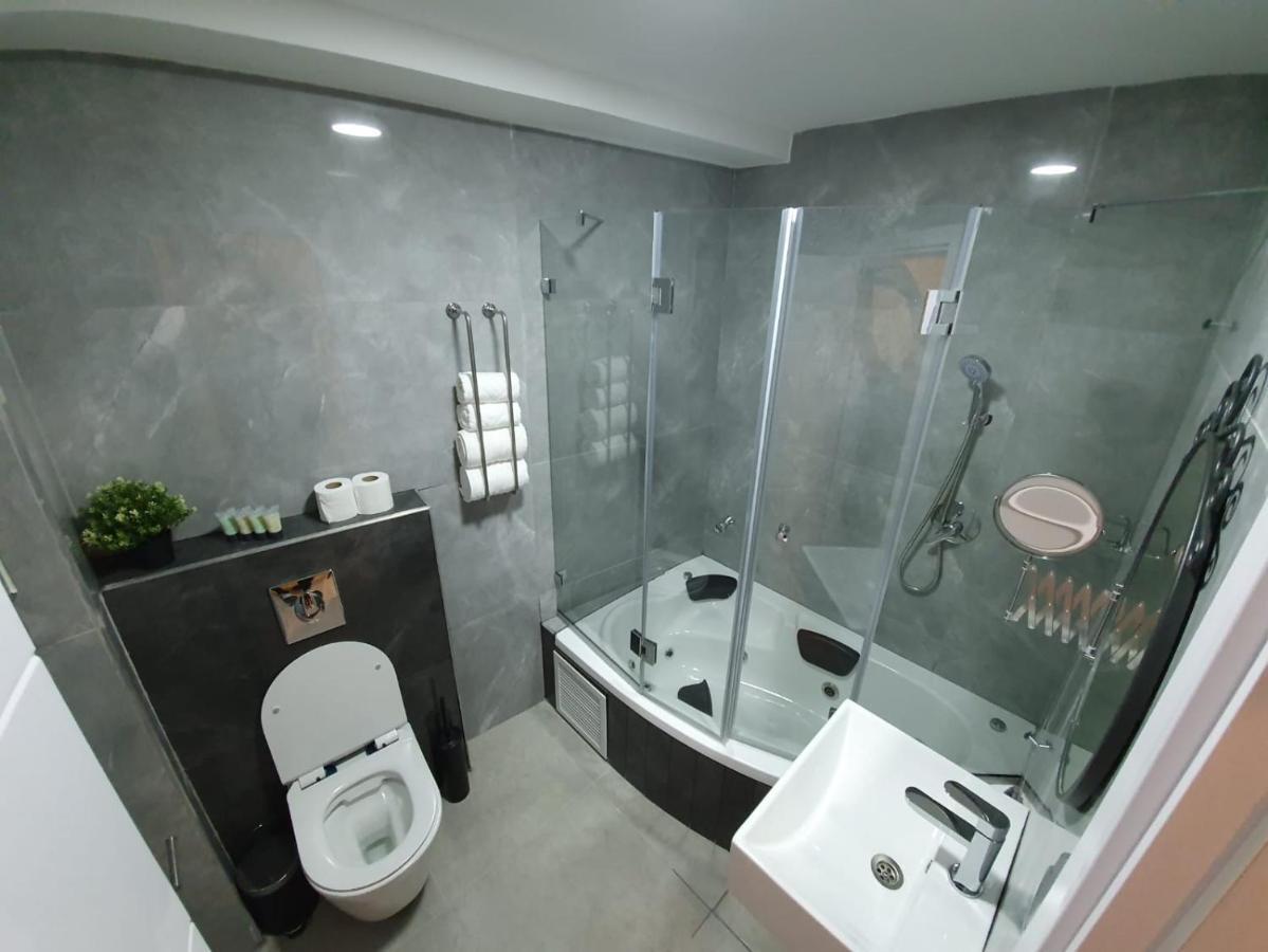 The Boutique Hotel *